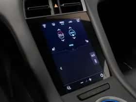 Porsche Taycan (0) thumbnail 30