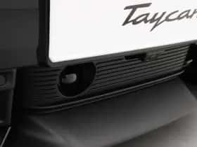 Porsche Taycan (0) thumbnail 33