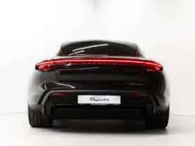 Porsche Taycan (0) thumbnail 9