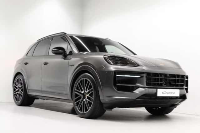 Porsche Cayenne (2026) thumbnail 6