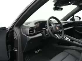 Porsche Macan (0) thumbnail 16