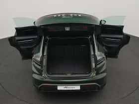 Porsche Macan (0) thumbnail 12