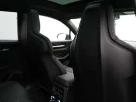 Porsche Macan (0) thumbnail 25