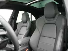Porsche Macan (0) thumbnail 18