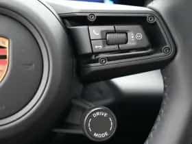 Porsche Macan (0) thumbnail 32