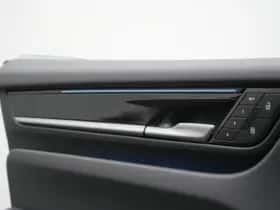 Porsche Macan (0) thumbnail 35