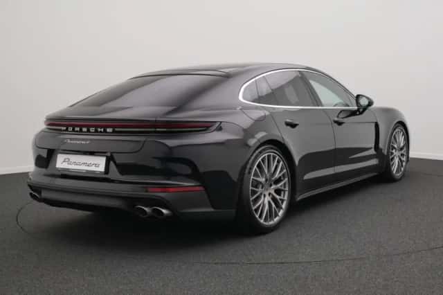 Porsche Panamera (2025) thumbnail 5