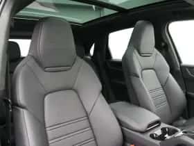Porsche Cayenne (0) thumbnail 23