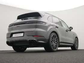 Porsche Cayenne (0) thumbnail 10