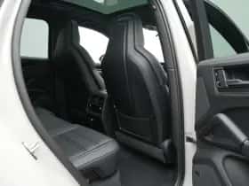 Porsche Cayenne (0) thumbnail 25