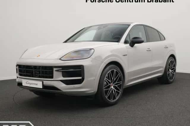 Porsche Cayenne (2026) thumbnail 1