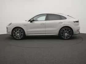 Porsche Cayenne (0) thumbnail 2