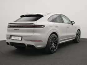 Porsche Cayenne (0) thumbnail 5