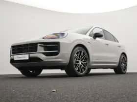 Porsche Cayenne (0) thumbnail 9