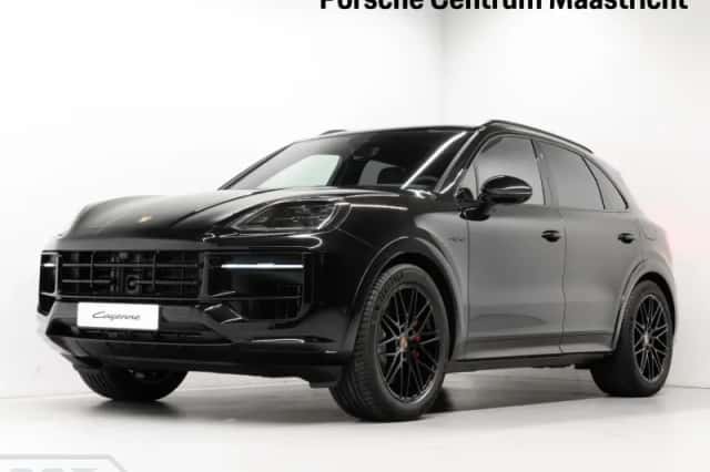Porsche Cayenne (2026) thumbnail 1