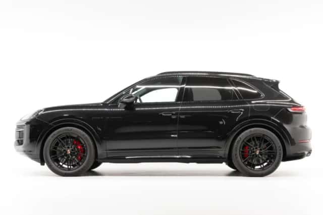 Porsche Cayenne (2026) thumbnail 2