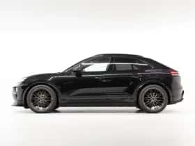 Porsche Macan (0) thumbnail 2