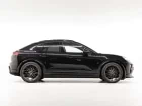 Porsche Macan (0) thumbnail 12