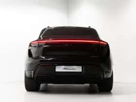 Porsche Macan (0) thumbnail 14