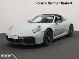 Porsche 911 (2025)