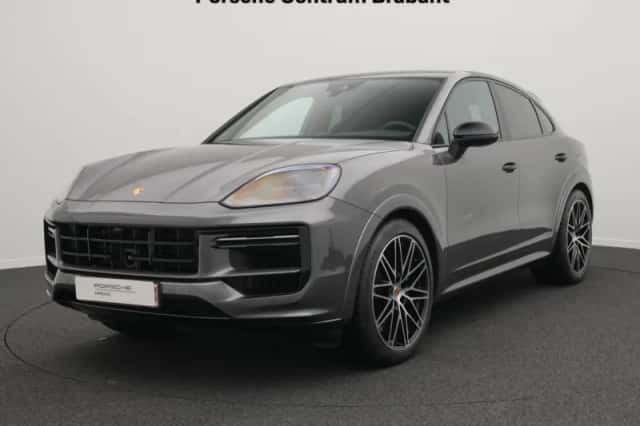 Porsche Cayenne (2024) thumbnail 1