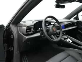 Porsche Macan (0) thumbnail 16