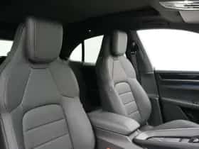 Porsche Macan (0) thumbnail 21