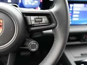 Porsche Macan (0) thumbnail 26