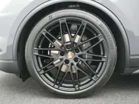 Porsche Macan (0) thumbnail 15