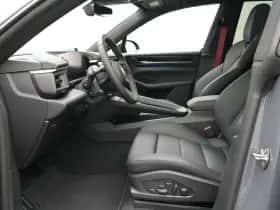 Porsche Macan (0) thumbnail 18
