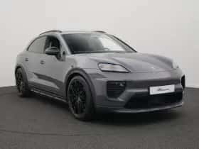 Porsche Macan (0) thumbnail 7