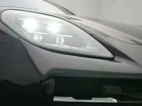Porsche Panamera (0) thumbnail 13