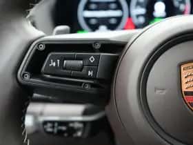 Porsche Panamera (0) thumbnail 22