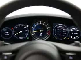 Porsche 911 (2023) thumbnail 27