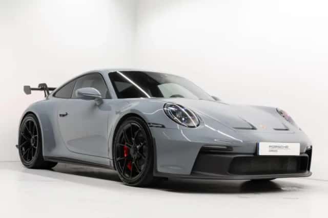 Porsche 911 (2023) thumbnail 6