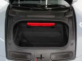 Porsche 911 (2023) thumbnail 10