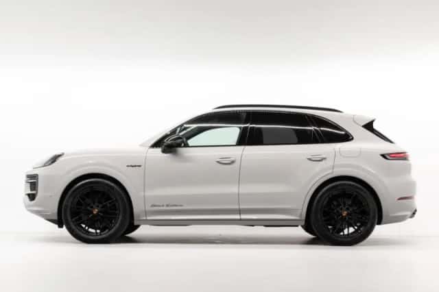 Porsche Cayenne (2026) thumbnail 2