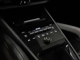 Porsche Cayenne (0) thumbnail 27
