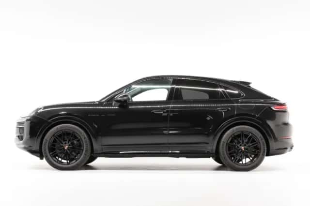 Porsche Cayenne (2026) thumbnail 2