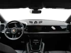 Porsche Cayenne (0) thumbnail 25