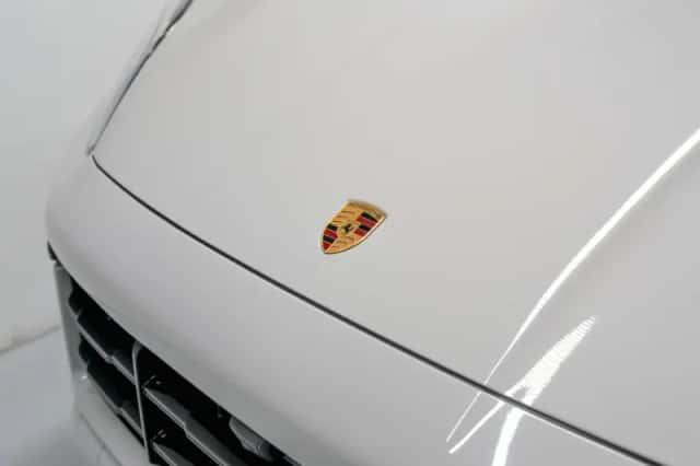 Porsche Cayenne (2026) thumbnail 6