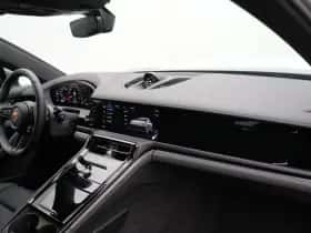 Porsche Panamera (0) thumbnail 19