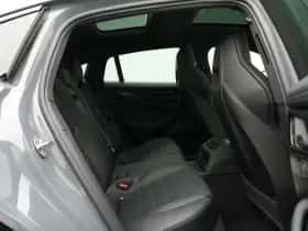Porsche Panamera (0) thumbnail 24
