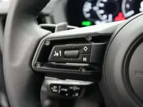 Porsche Panamera (0) thumbnail 34