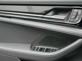 Porsche Panamera (0) thumbnail 36