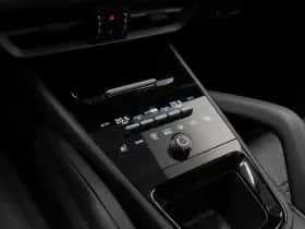 Porsche Cayenne (0) thumbnail 26