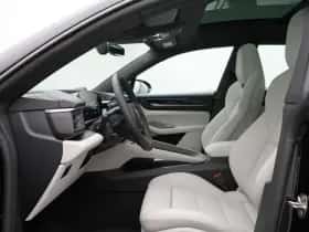 Porsche Macan (0) thumbnail 17