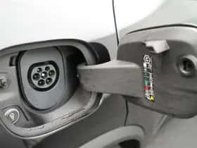 Porsche Macan (0) thumbnail 28