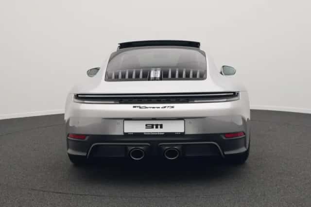 Porsche 911 (2026) thumbnail 4
