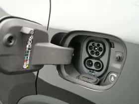 Porsche Macan (0) thumbnail 40